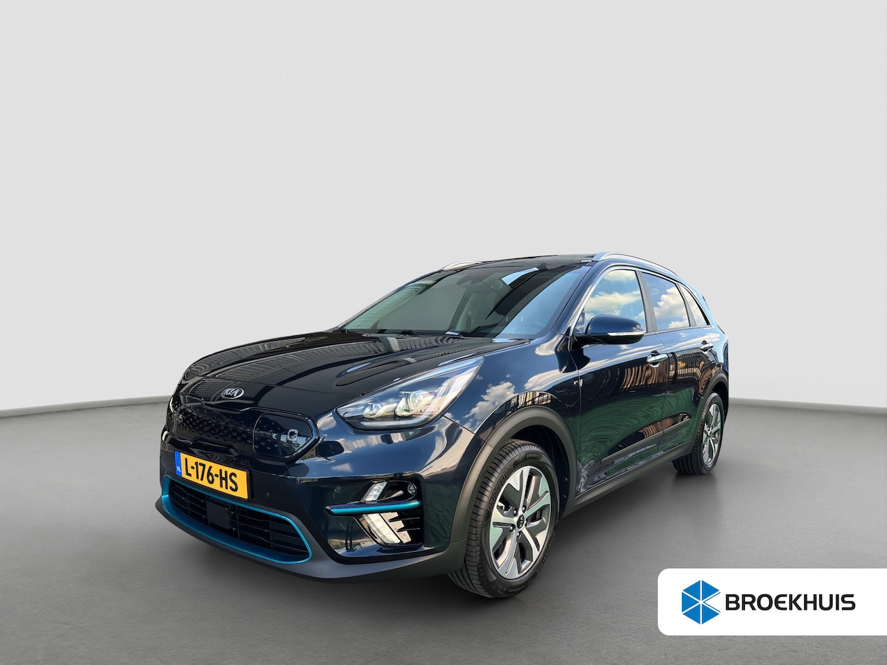 Kia e-Niro - DynamicPlusLine 39 kWh 136pk | Camera | Carplay | Trekhaak | Adaptive cruise control | Sch - AutoWereld.nl