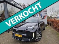 Toyota Yaris Cross - 1.5 Hybrid 115 TEAM D/NAVI/PARK SENS/DODE HOEK/STOEL-EN STUURVERWARMING/LMV