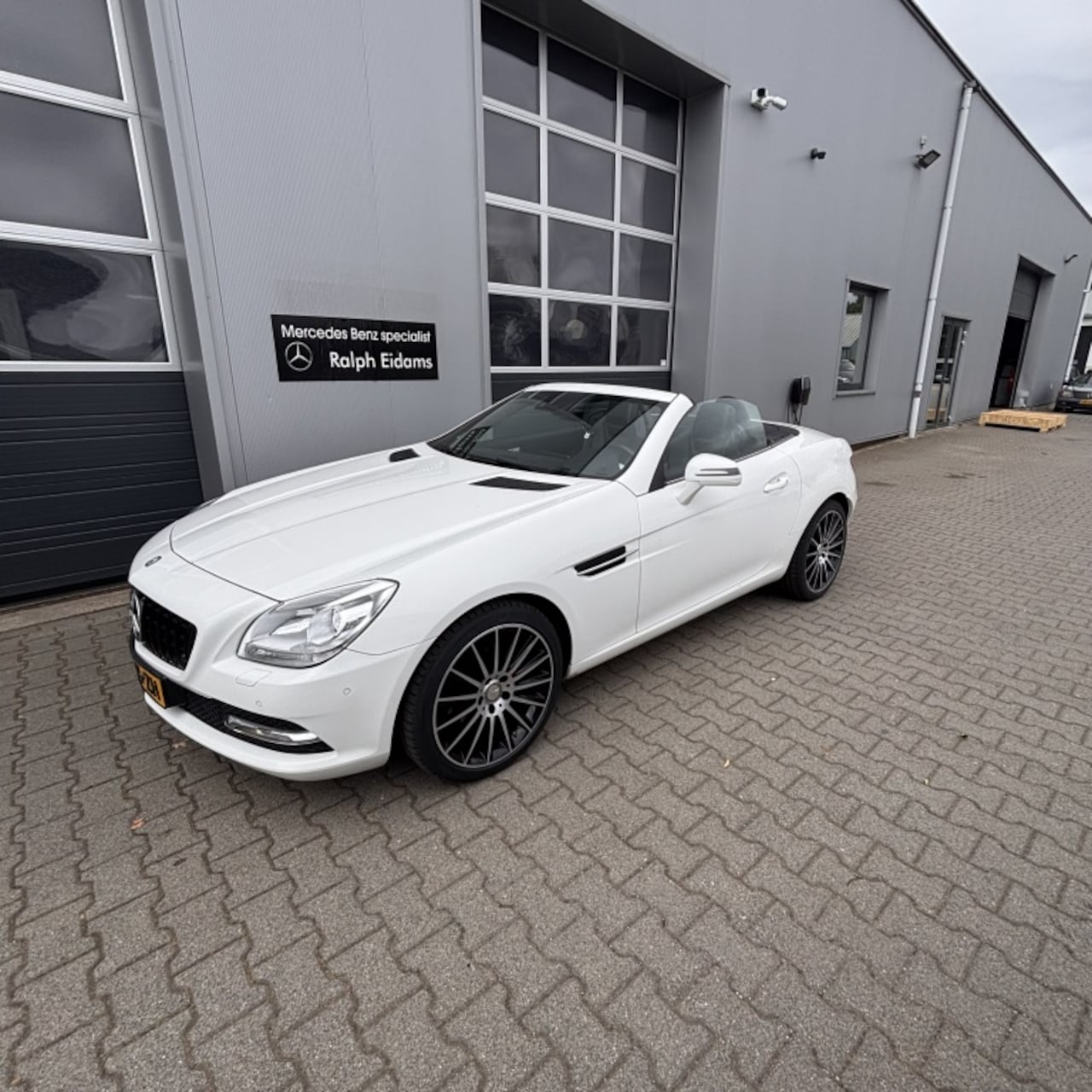 Mercedes-Benz SLK-klasse - *cabrio, pano* 200 CarbonLOOK Ed. - AutoWereld.nl
