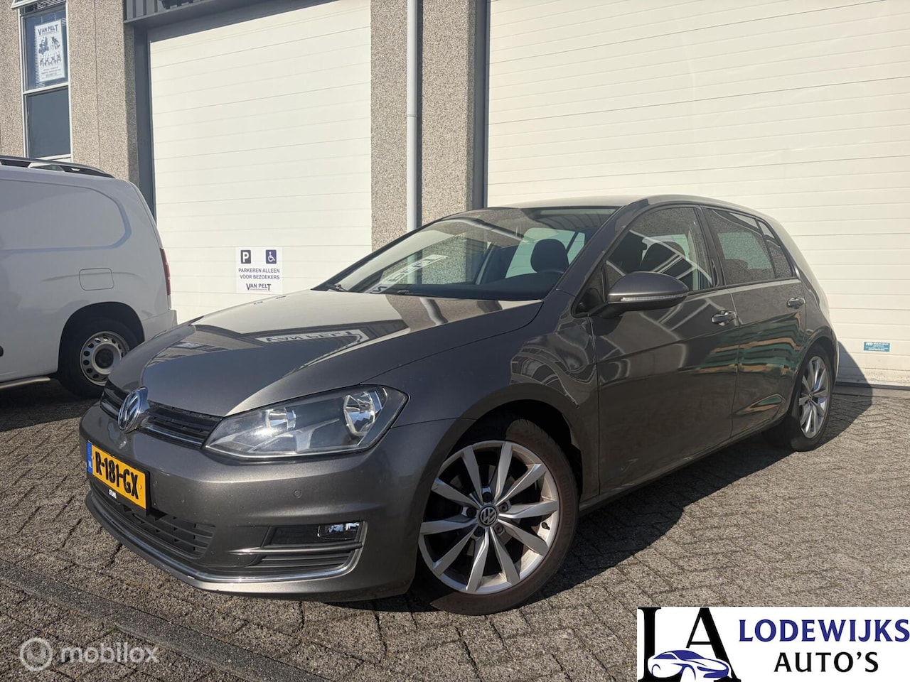 Volkswagen Golf - 1.4 TSI ACT Highline 1.4 TSI ACT Highline - AutoWereld.nl