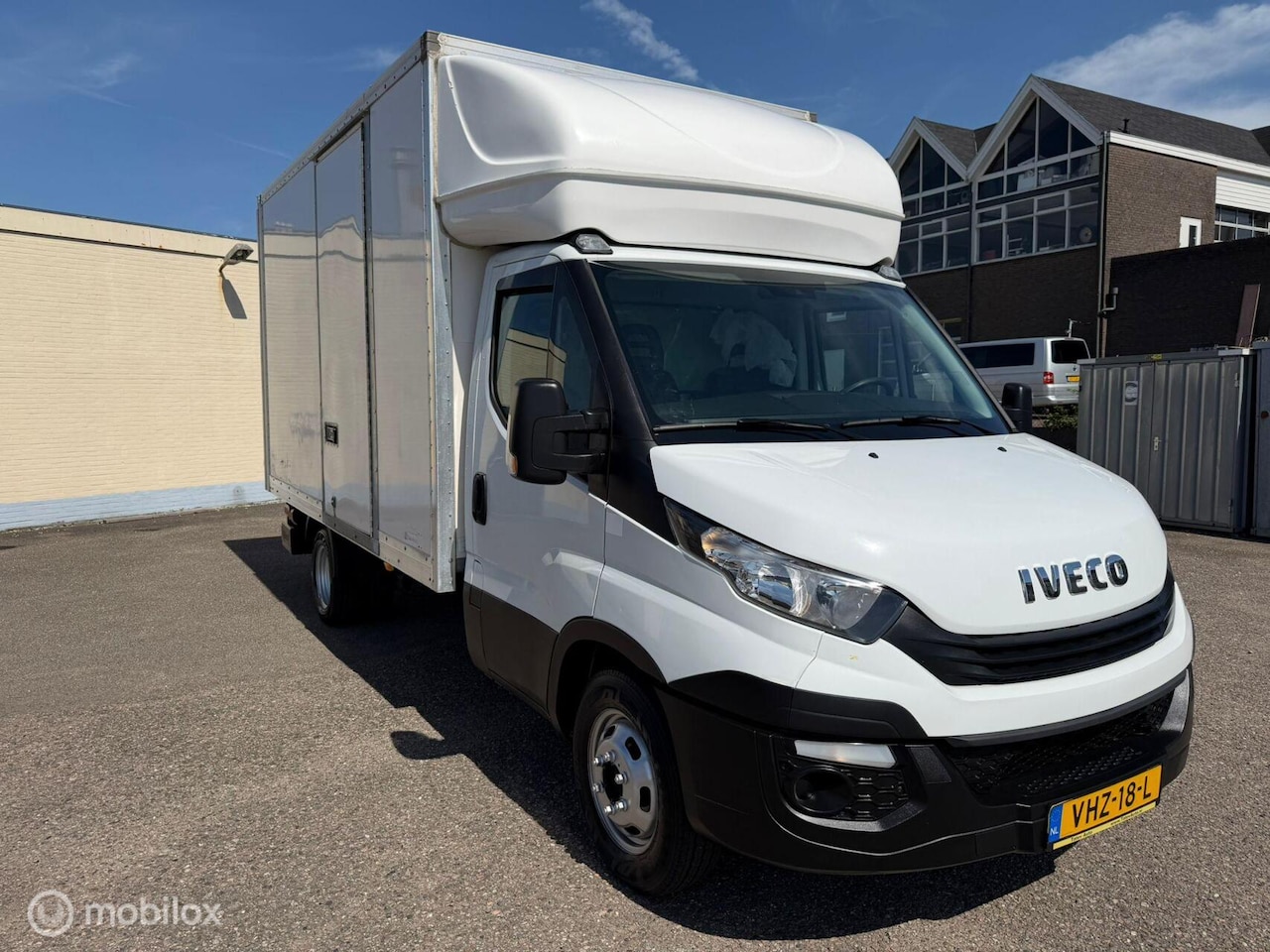 Iveco Daily - 65.000 KM 35C16 2.3 410 - AutoWereld.nl