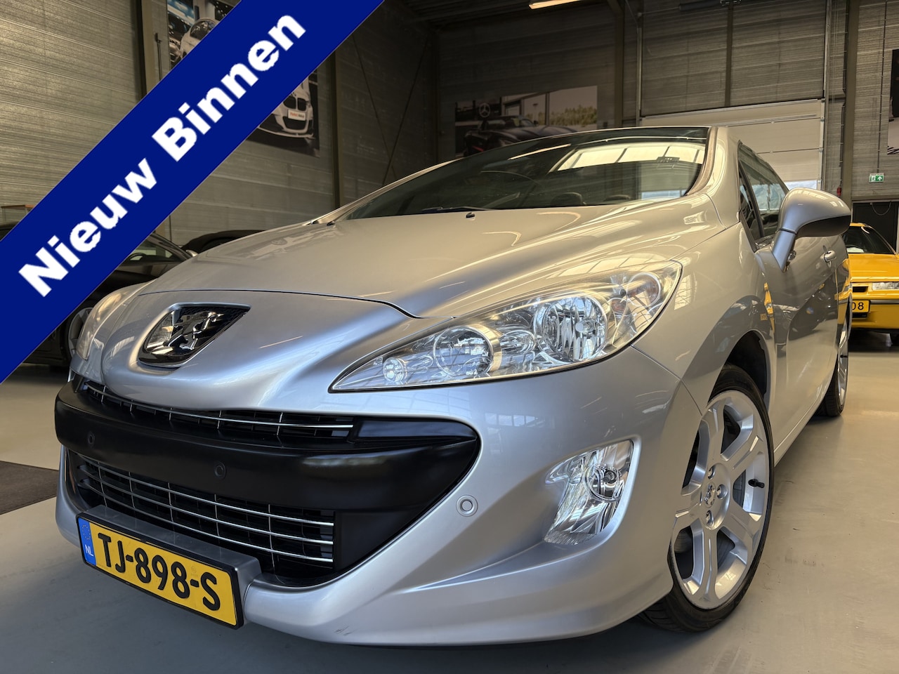 Peugeot 308 CC - 1.6 THP Feline Airco, Leder, Nekverwarming - AutoWereld.nl