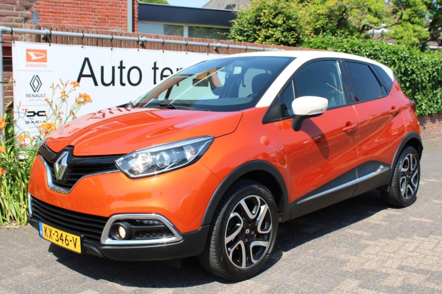 Renault Captur - TCe 90 pk Dynamique met pack city / trekhaak - AutoWereld.nl
