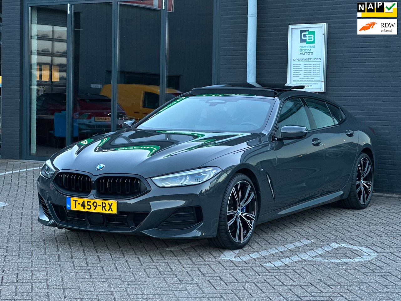 BMW 8-serie - 840i/CARPLAY/CAMERA/PANO-DAK/NL-AUTO NAP!! - AutoWereld.nl