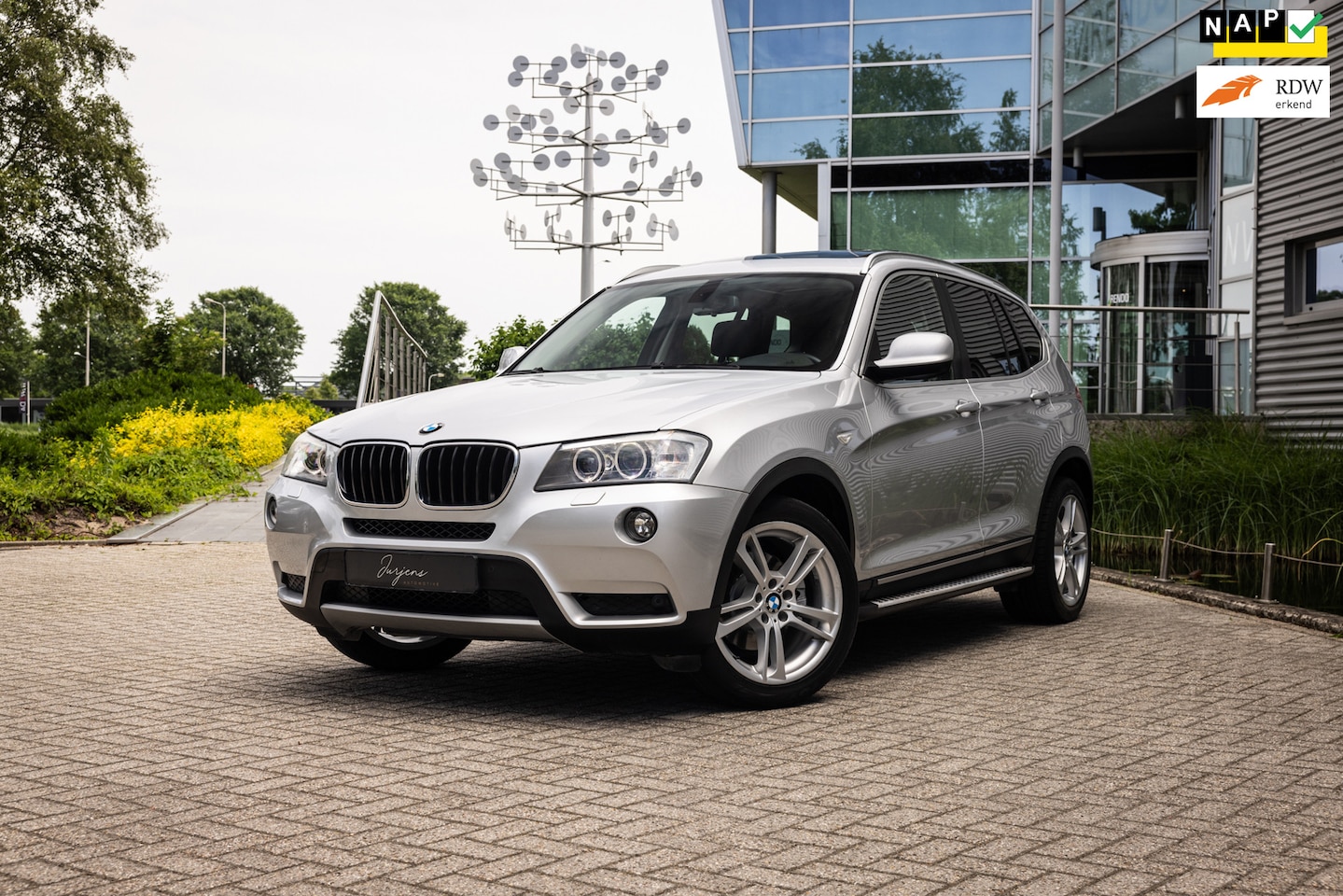 BMW X3 - XDrive20d Executive (184pk) 19" M Sport | Panorama | Xenon | - AutoWereld.nl