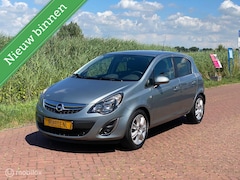 Opel Corsa - 5 drs 1.4 Cosmo 01-'15 Airco Navi Veel Opties
