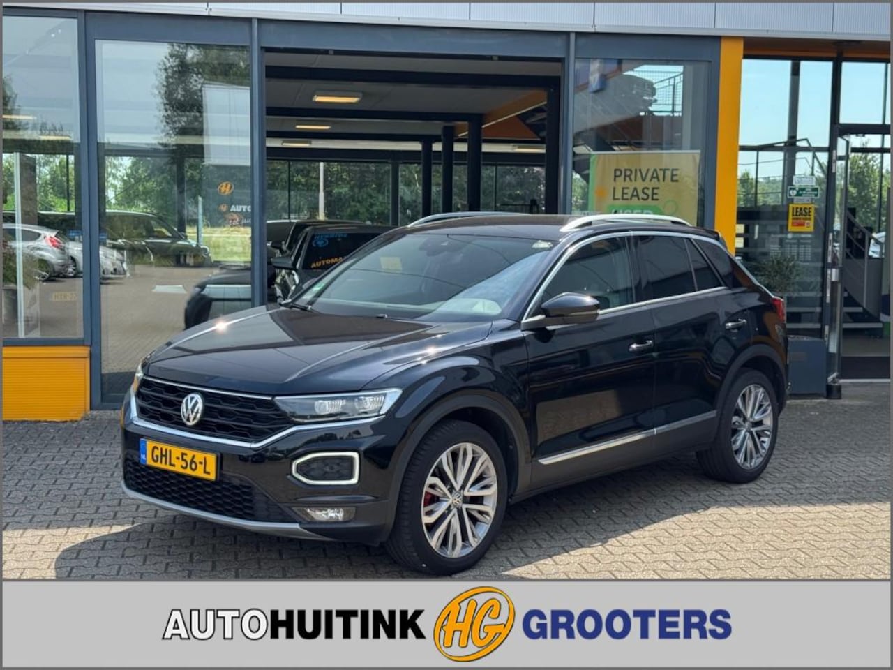 Volkswagen T-Roc - 1.5 TSI Sport Business R - Navi - camera - stoelverw - AutoWereld.nl
