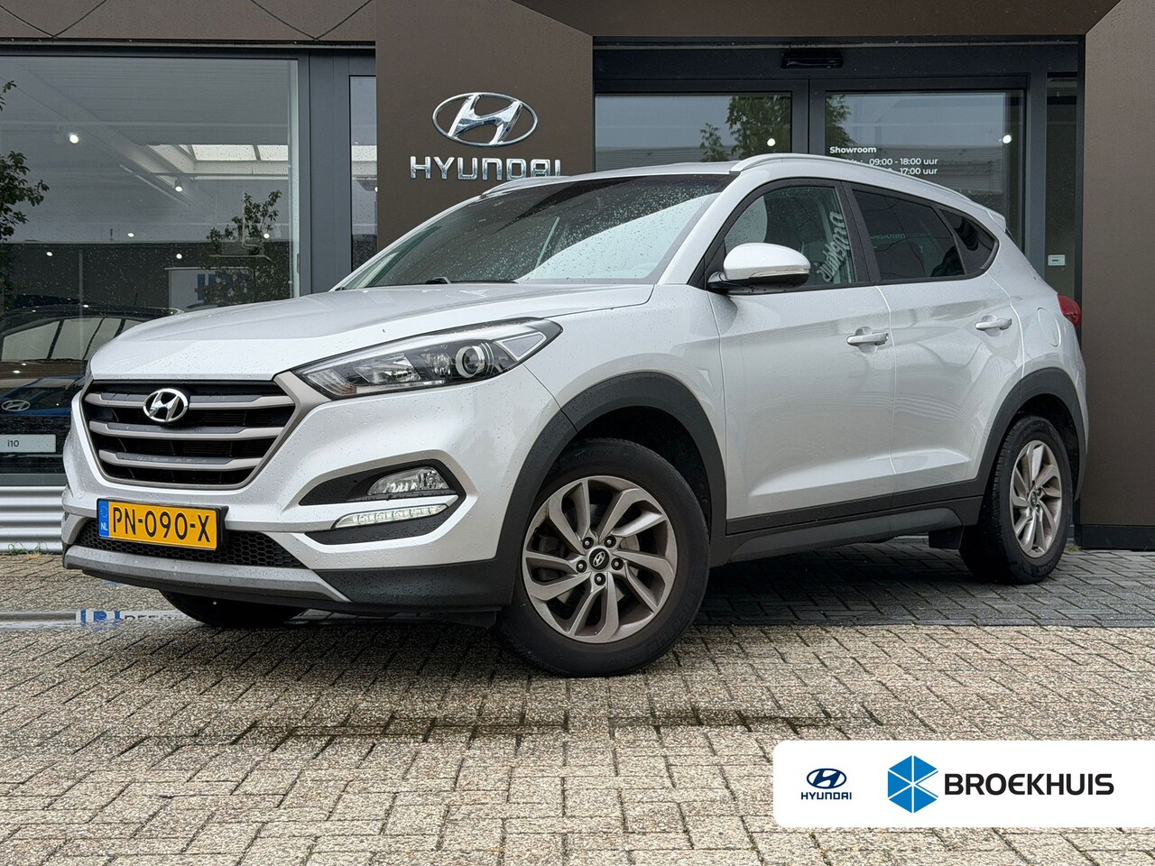 Hyundai Tucson - 1.6 GDi Anniversary Edition | Achteruitrijcamera | Airco | Metaalkleur - AutoWereld.nl