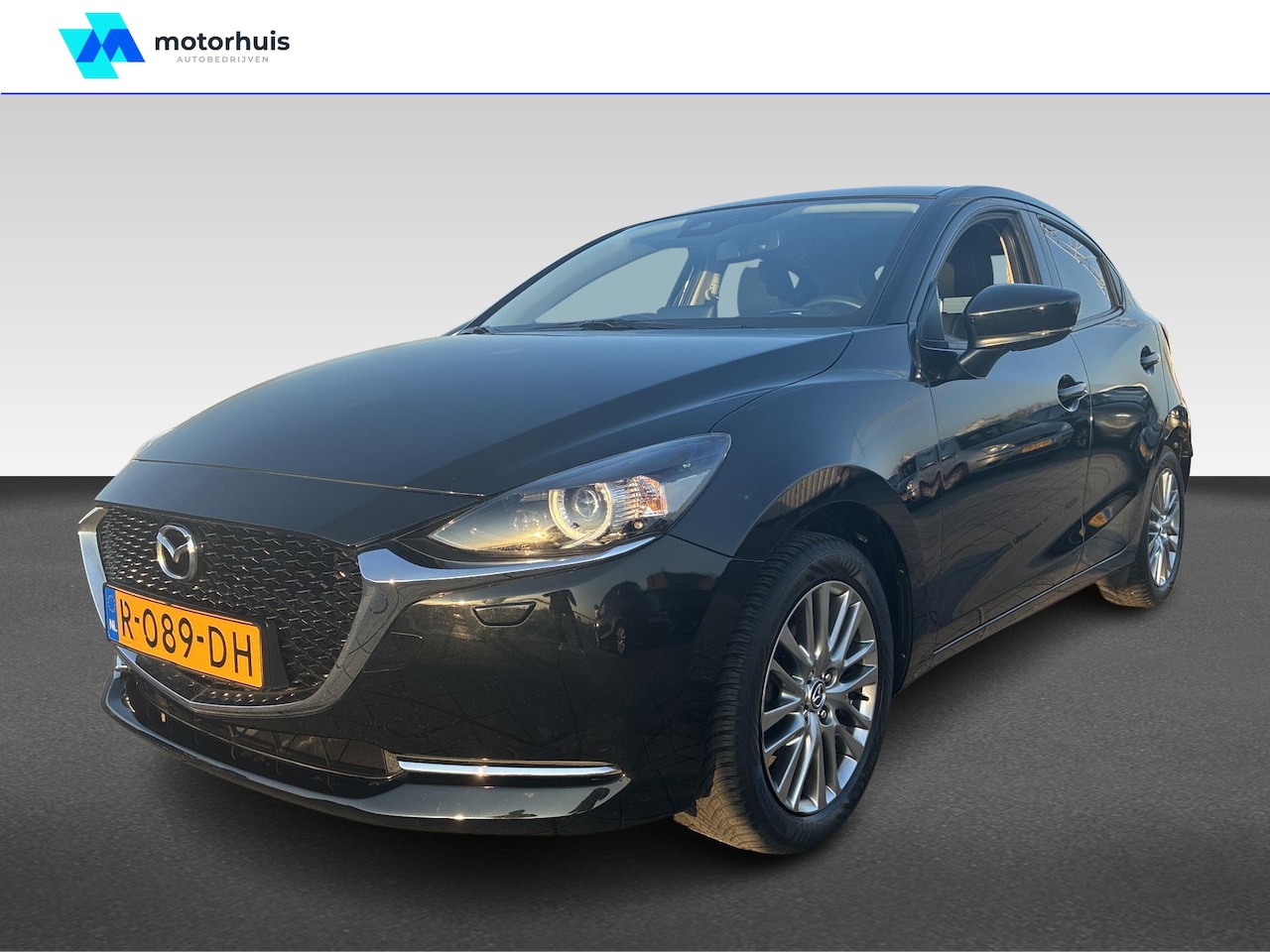 Mazda 2 - 1.5 Skyactiv-G Luxury 1.5 SKYACTIV-G 90PK Luxury - AutoWereld.nl