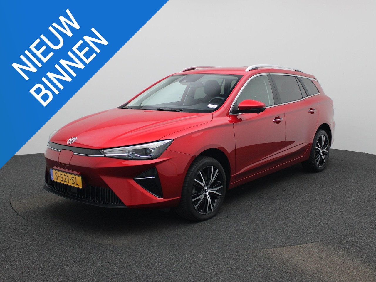 MG MG5 - Long Range Luxury 61 kWh | Leder | Navi | 360 Camera | Apple CarPlay | Adaptive Cruise Con - AutoWereld.nl