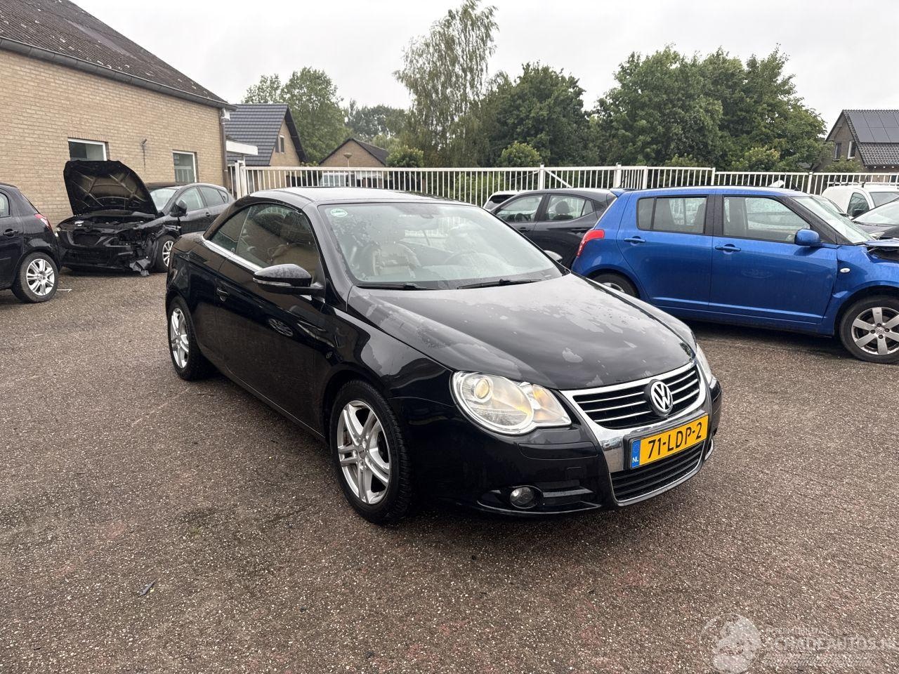 Volkswagen Eos - 1.4 TSI REST BPM €200,-!!! - AutoWereld.nl