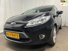 Ford Fiesta - 1.6 Titanium - Schade
