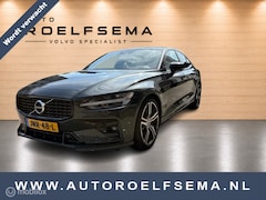 Volvo S60 - 2.0 B4 R-Design | 19" Velgen | Verwarmbaar stuurwiel en voorstoelen | Camera | Elektrische