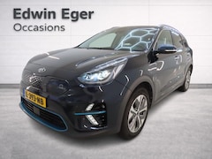 Kia e-Niro - DynamicPlusLine 64 kWh | SOH 100% | 3 Fase laden | Schuif/kanteldak | Half Leder | Andriod