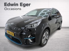 Kia e-Niro - DynamicPlusLine 64 kWh | SOH 100% | 3 Fase laden | Schuif/kanteldak | Half Leder | Andriod