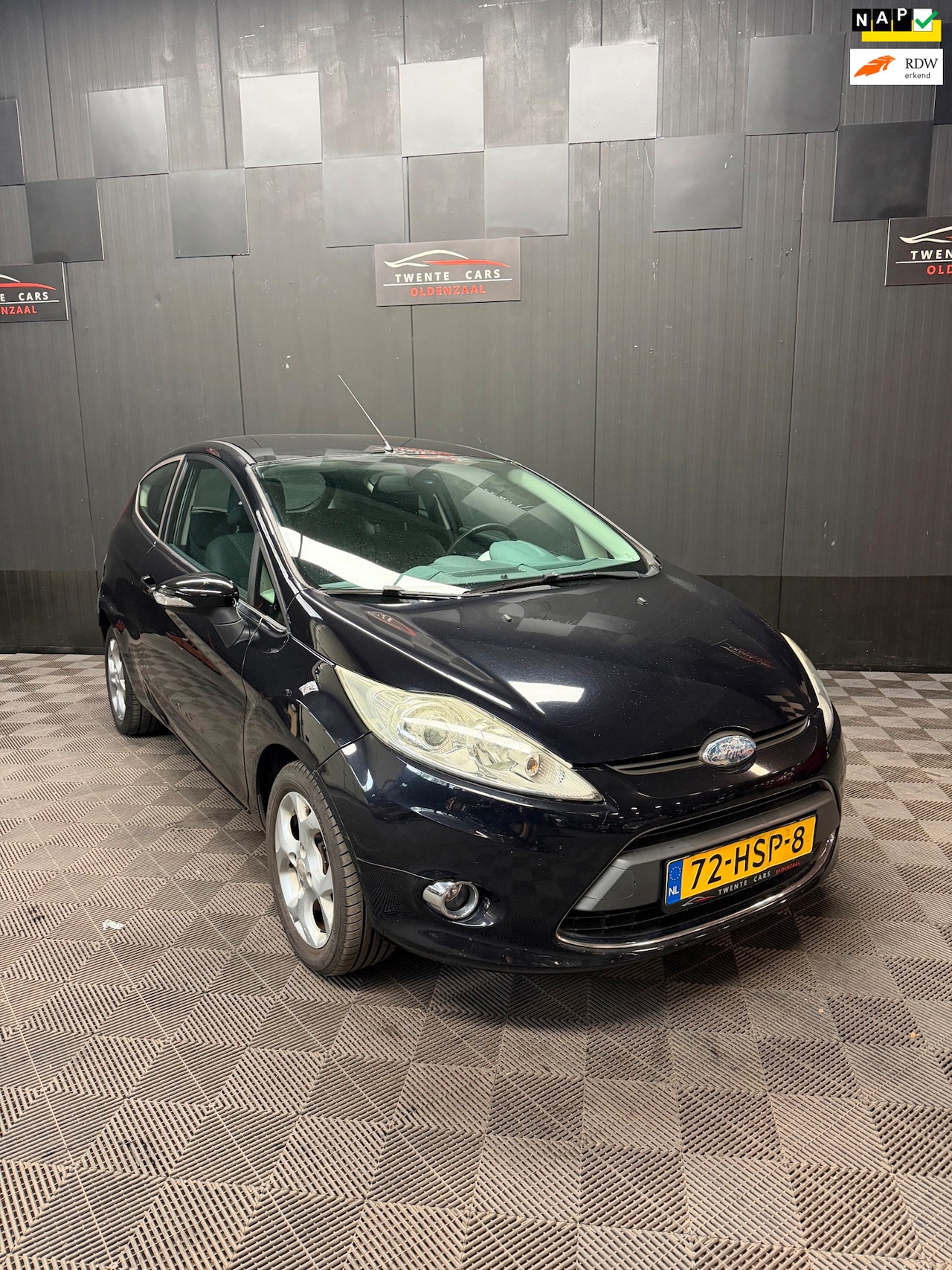 Ford Fiesta - 1.25 Titanium | Airco | Cruise | Nieuwe APK | - AutoWereld.nl