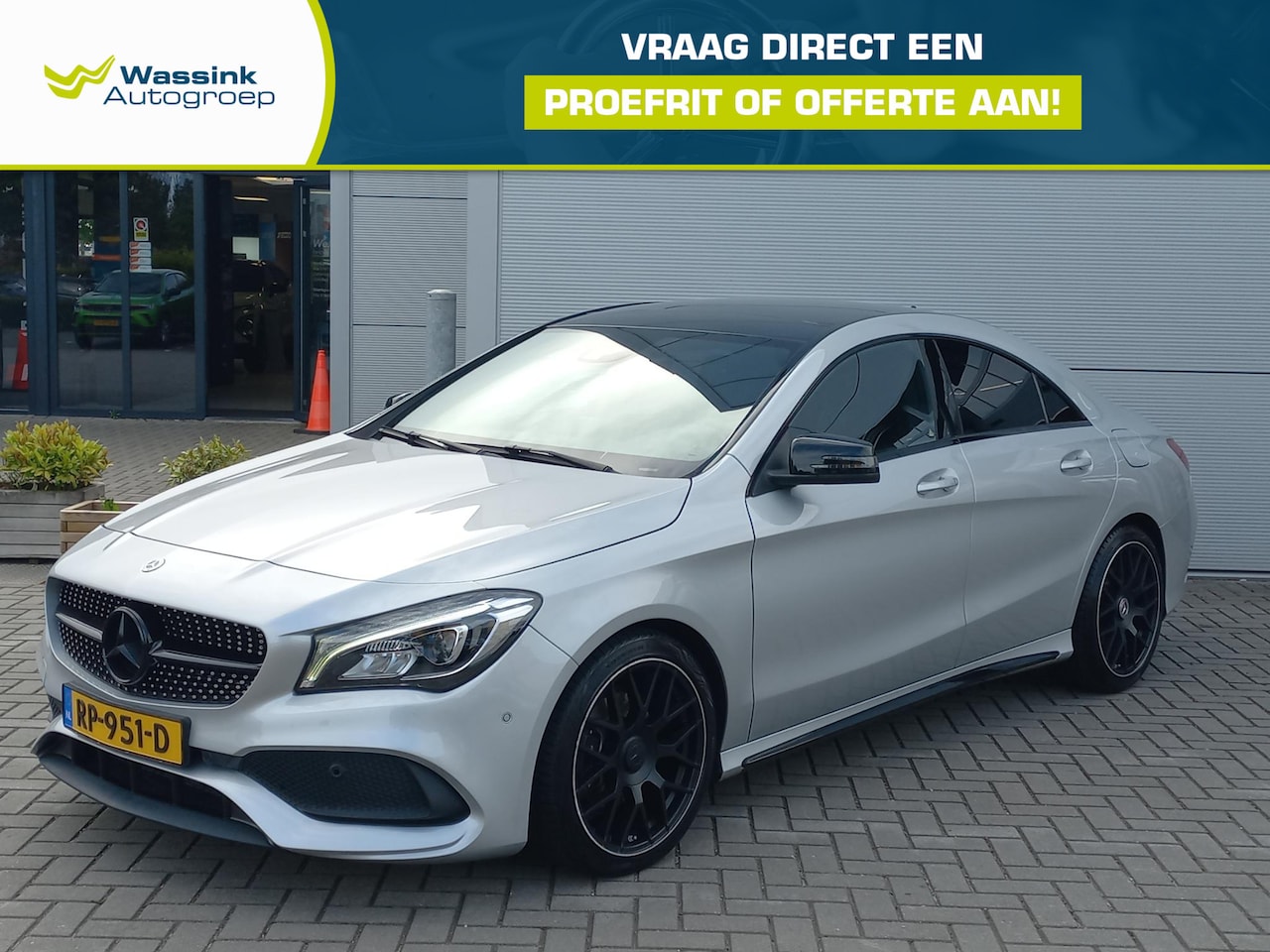 Mercedes-Benz CLA-Klasse - 200 156pk AMG-Line Automaat | Climate control | Navigatie | Trekhaak (1400kg)| Open dak | - AutoWereld.nl