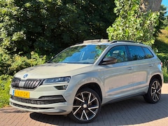 Skoda Karoq - 1.5 TSI ACT Sportline Business PANO VIRTUAL