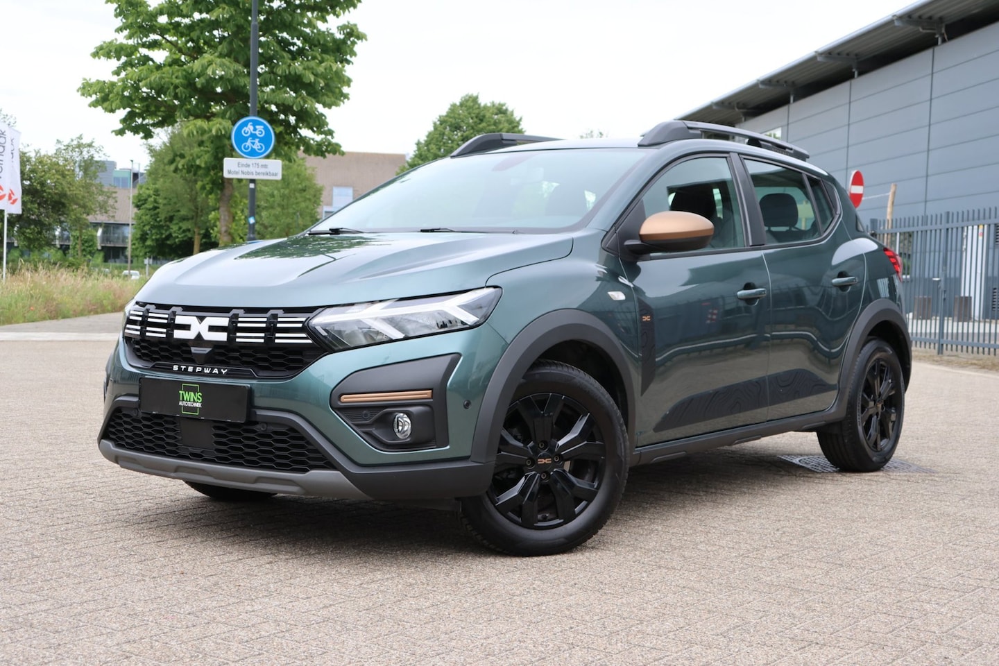Dacia Sandero Stepway - 1.0 TCe 100 ECO-G Extreme 1.0 TCe 100 ECO-G Extreme - AutoWereld.nl