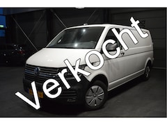 Volkswagen Transporter - 2.0 TDI L2H1 navi airco cruise pdc trekhaak 110 pk