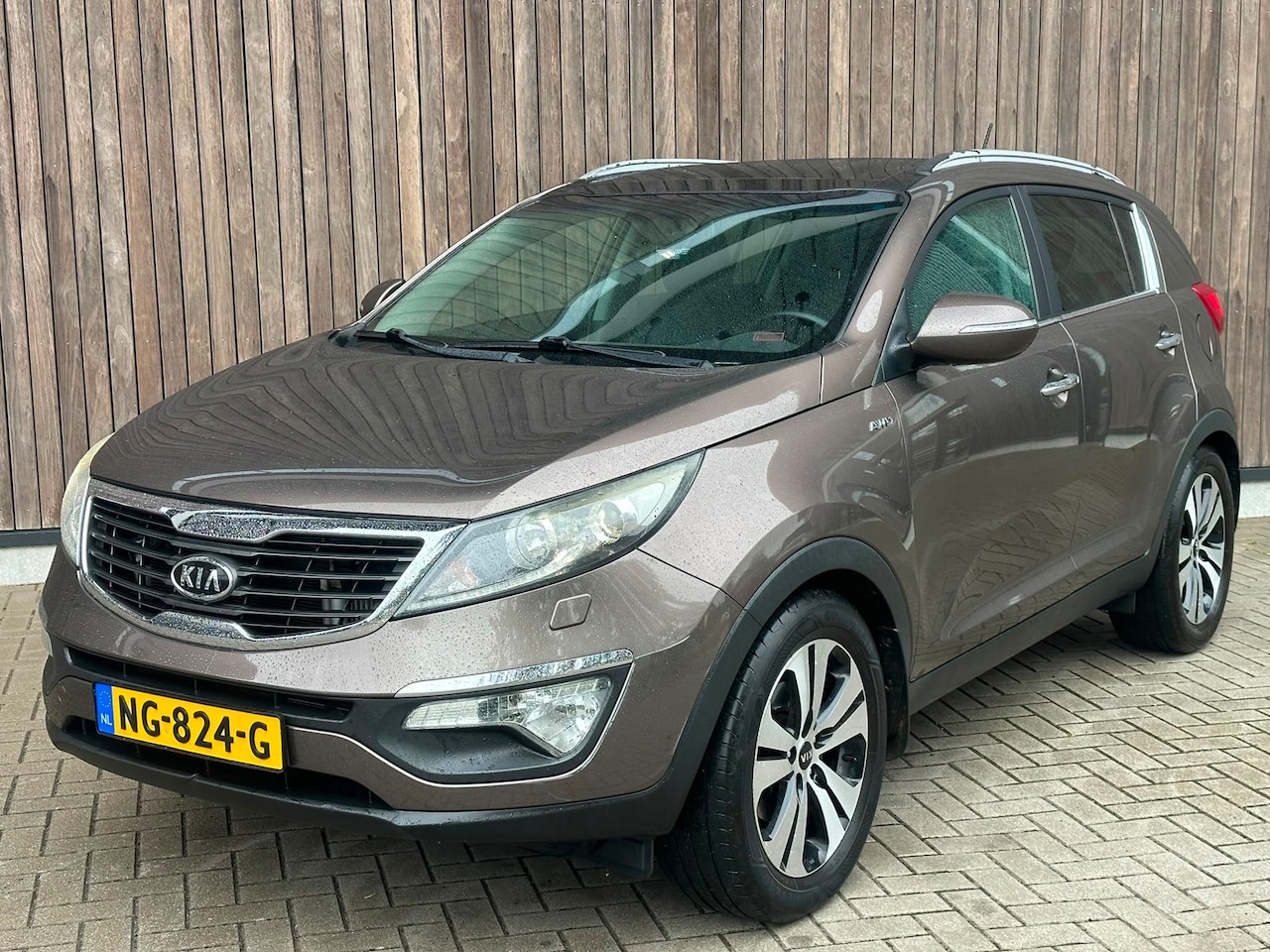 Kia Sportage - 2.0 CRDI Super Pack AWD 184PK | PANO | XENON | LEDER | - AutoWereld.nl