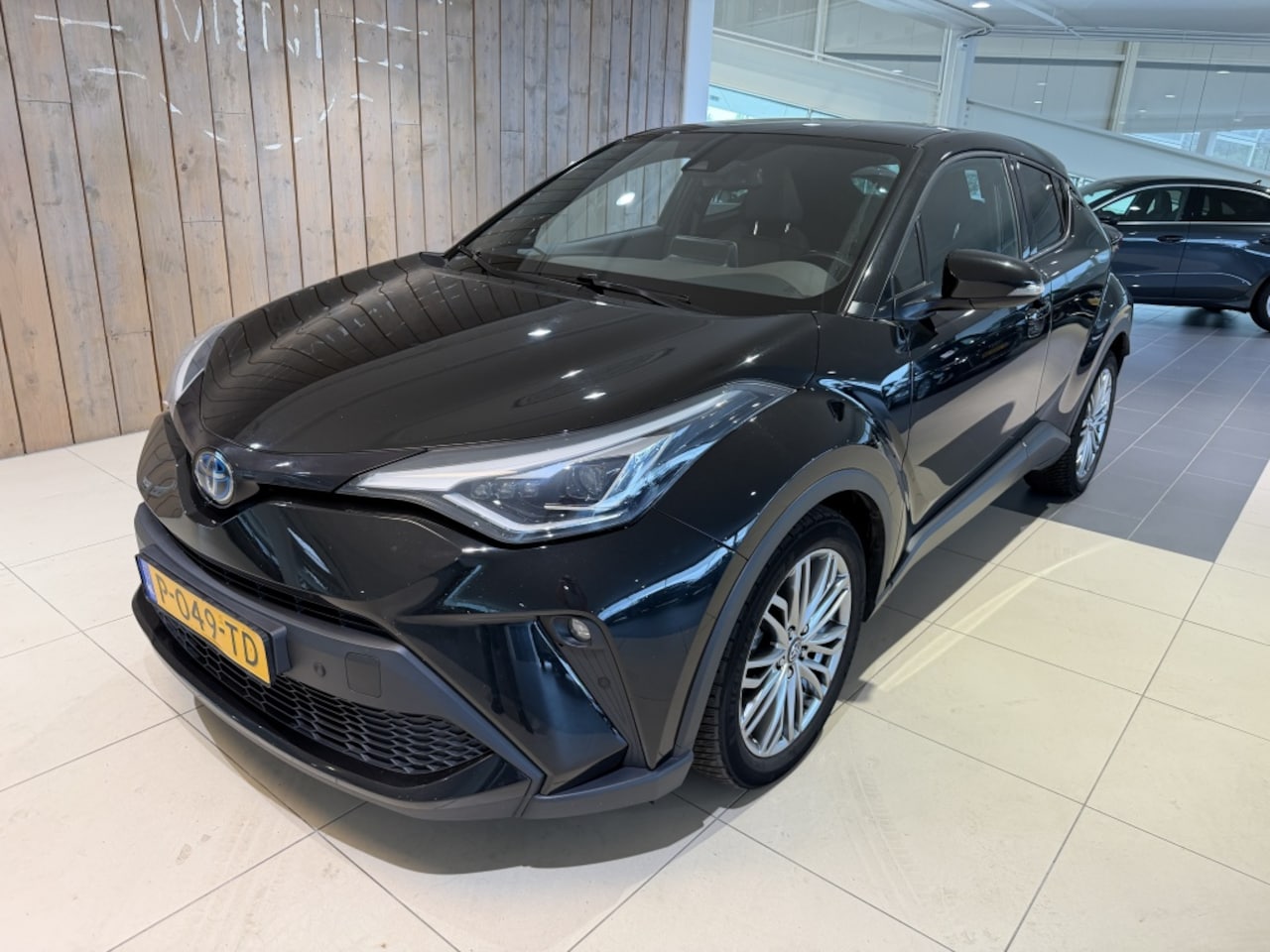 Toyota C-HR - 1.8 Hybrid Executive 1.8 Hybrid Executive - AutoWereld.nl