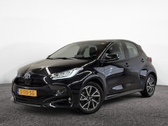 Toyota Yaris - 1.5 Hybrid Dynamic| Camera| Adap.Cruise| Keyless| CarPlay