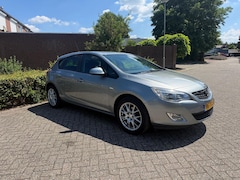 Opel Astra - 1.6 Edition