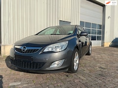 Opel Astra - 2.0 CDTi Edition - Start niet - Schade