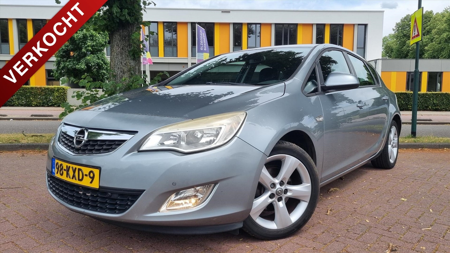 Opel Astra - 1.6i 5drs Edition Nwe APK/ Trekhaak - AutoWereld.nl