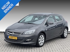 Opel Astra - 1.4 Turbo Blitz NL-AUTO | GOED ONDERHOUDEN | NAVI | PDC