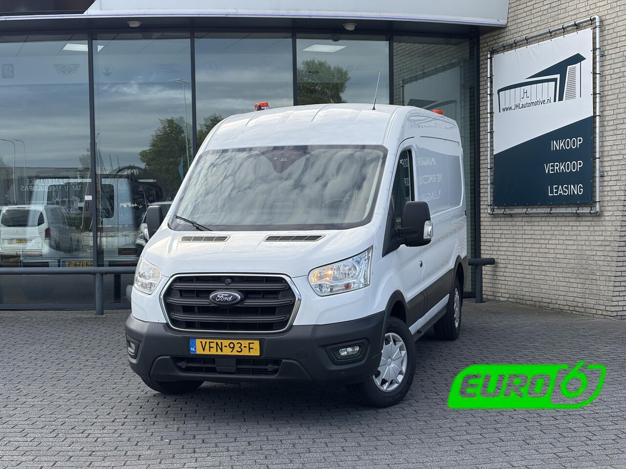 Ford Transit - 350 2.0 TDCI MHEV L2H2*A/C*CRUISE*NAVI*HAAK*CAM - AutoWereld.nl