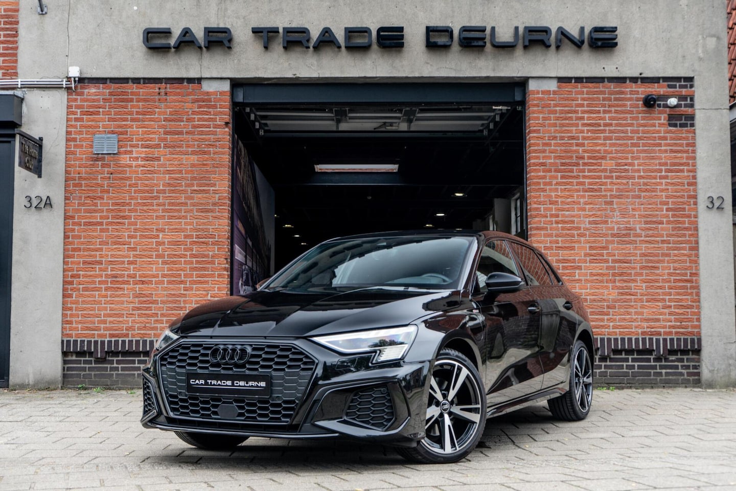 Audi A3 Sportback - 40 TFSI e Edition B&O / HUD / Camera - AutoWereld.nl