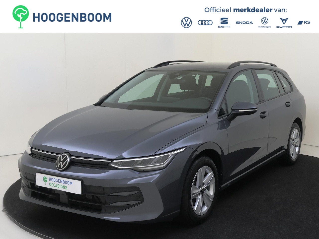 Volkswagen Golf Variant - 1.5 eTSI Life Business | Trekhaak | Adaptieve cruise control | Navigatie | Stoel- en stuur - AutoWereld.nl