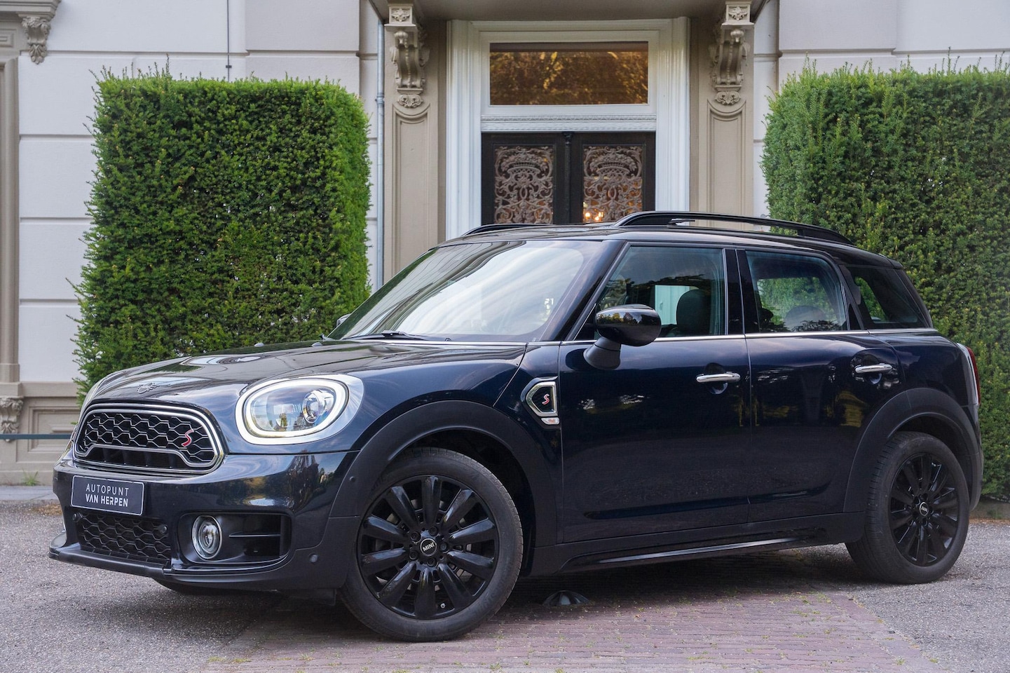 MINI Countryman - 2.0 Cooper S Chili TREKHAAK | PANO | H&K | HUD | LEDER | KEYLESS | CAMERA - AutoWereld.nl