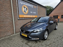 Volvo V40 - 1.6 D2 Momentum