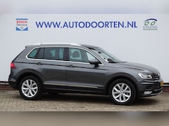 Volkswagen Tiguan - 1.4 TSI ACT Highline|TREKHAAK|NAVI|