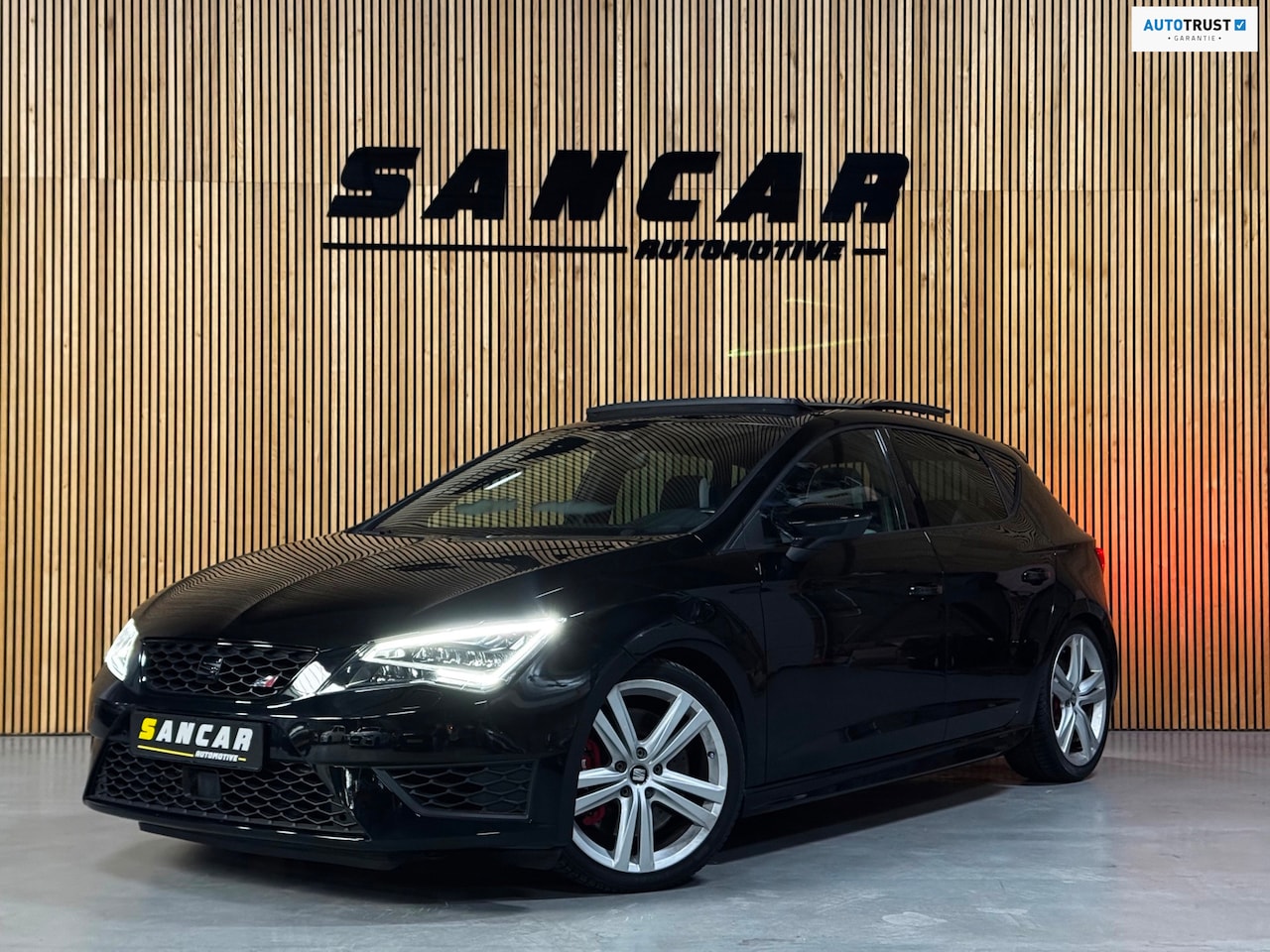 SEAT Leon - 2.0 TSI Cupra 290 Connect PANO|AMBIENT|CAMERA|DAB|ACC|19 INCH - AutoWereld.nl