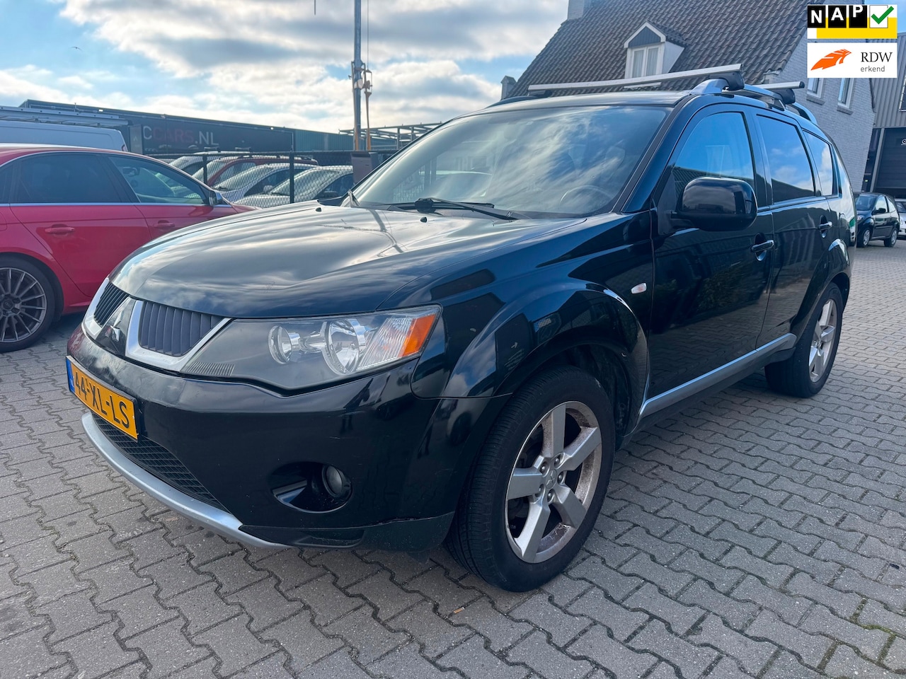 Mitsubishi Outlander - 2.0 DI-D Intense+ APK - AIRCO - N.A.P. - - AutoWereld.nl
