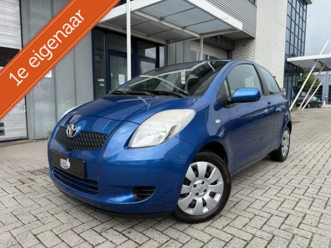 Toyota Yaris - 1.0 VVTi |Lage km | 1ste eigenaar | Nieuwe APK - AutoWereld.nl