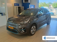 Kia e-Niro - ExecutiveLine 64 kWh | 100% SoH | Achteruitrijcamera | Cruise control adaptief met Stop&Go