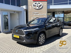 Toyota Corolla Cross - 2.0 HYBRID 184PK FIRST-EDITION BLIND-SPOT EL-ACHTERKLEP LM-VELGEN KEYLESS PARK-SENSOREN ST