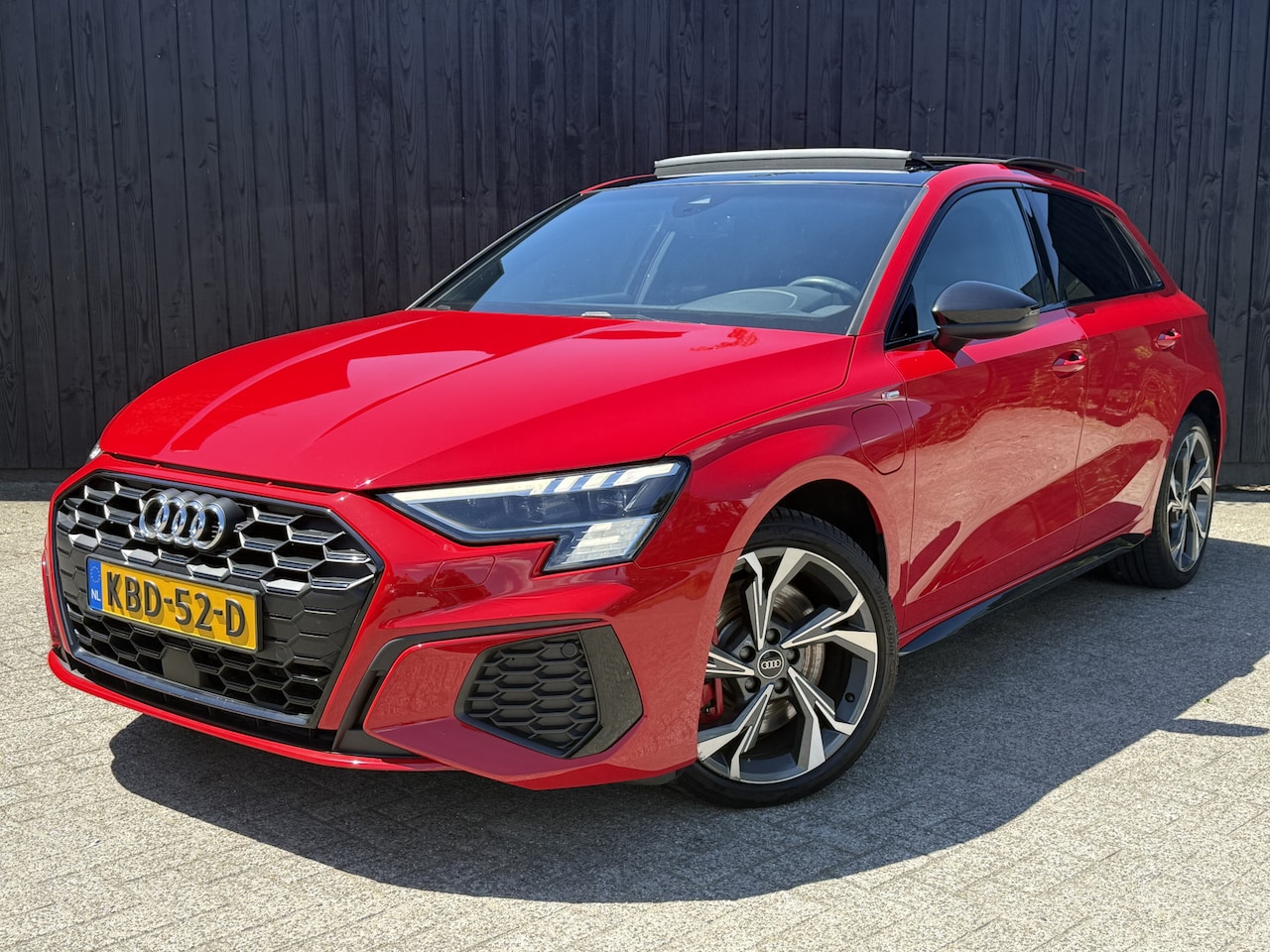 Audi A3 Sportback - 45 TFSI e S edition Competition 45 TFSI e S edition Competition - AutoWereld.nl