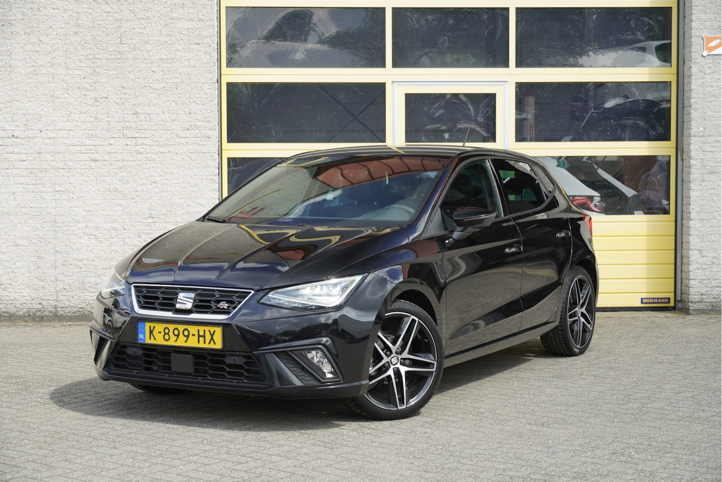 SEAT Ibiza - 1.0 TSI 5drs FR Business Intense Plus BJ2020 Lmv 18" | Led V+A | Pdc | Achteruitrijcamera - AutoWereld.nl