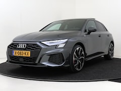Audi A3 Sportback - 45 TFSI e S edition Competition | SoH 96% | Panoramadak | Virtual cockpit Plus | Optiekpak
