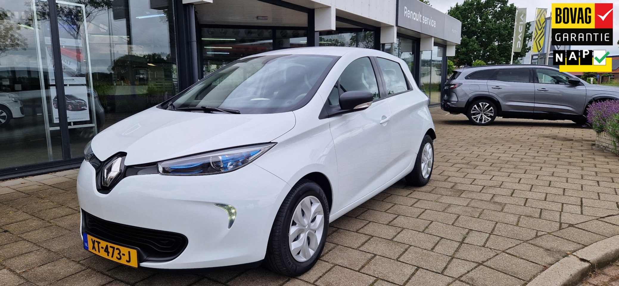 Renault Zoe - R90 Life 41 kWh Koop Accu | Soh 91,7% | 1e Eigenaar |100% Onderhouden | Prijs is incl BTW - AutoWereld.nl