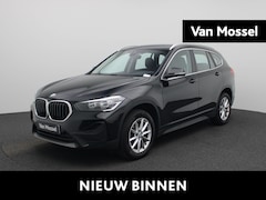 BMW X1 - sDrive18i (100 kW) | Airco | Navigatie | Parkeersensoren |