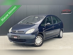 Citroën Xsara Picasso - 2.0i-16V|Automaat|AIRCO|NAP|