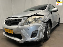 Toyota Auris - 1.8 Full Hybrid Dynamic Business - Schade