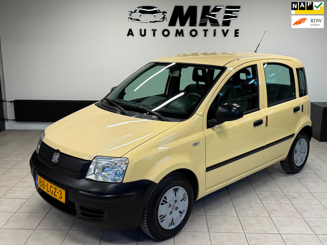 Fiat Panda - 1.2 Actual 2010 APK T/M 04-2027!/13.650 KM NAP! - AutoWereld.nl